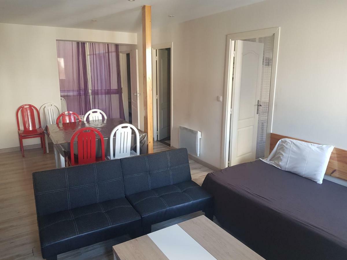 Апартаменты 13 Rue De La Fontaine F11 Лурд Экстерьер фото